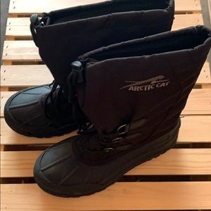 Boys Size 7 Snow Boots